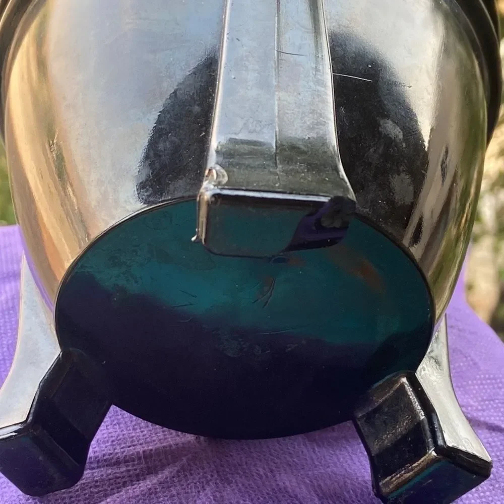 Antique LE Smith Amethyst Greek Black Key Glass Vase Made In USA Home Decor